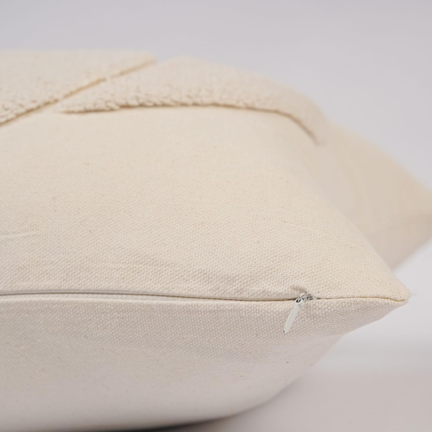 <p><strong>Fall Farmhouse Tufted Pumpkin Pillow Covers, Beige 18x18 (Set of 2)</strong></p> - Image 5