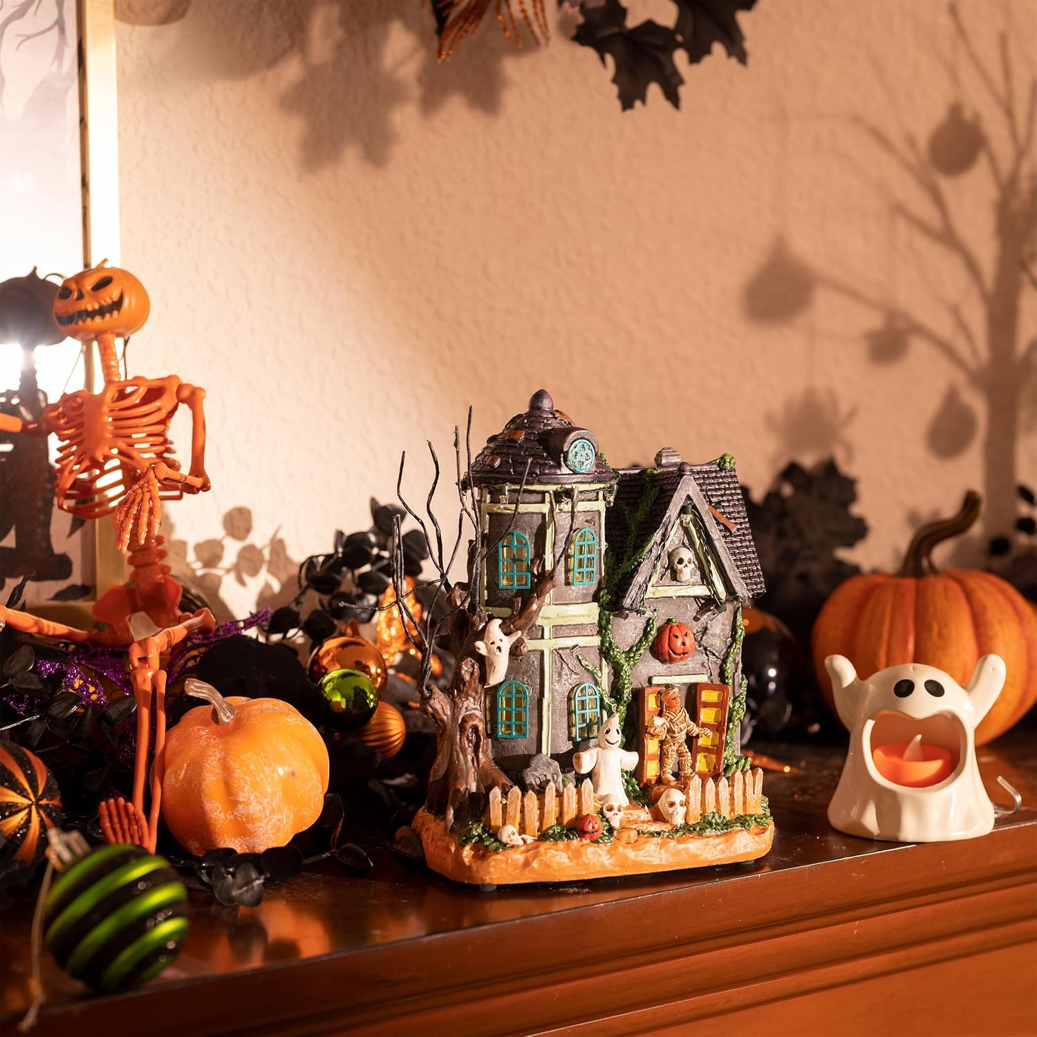 Valery Madelyn 8" Lighted Mummy's Haunted House Review: Music & LEDs - Image 7