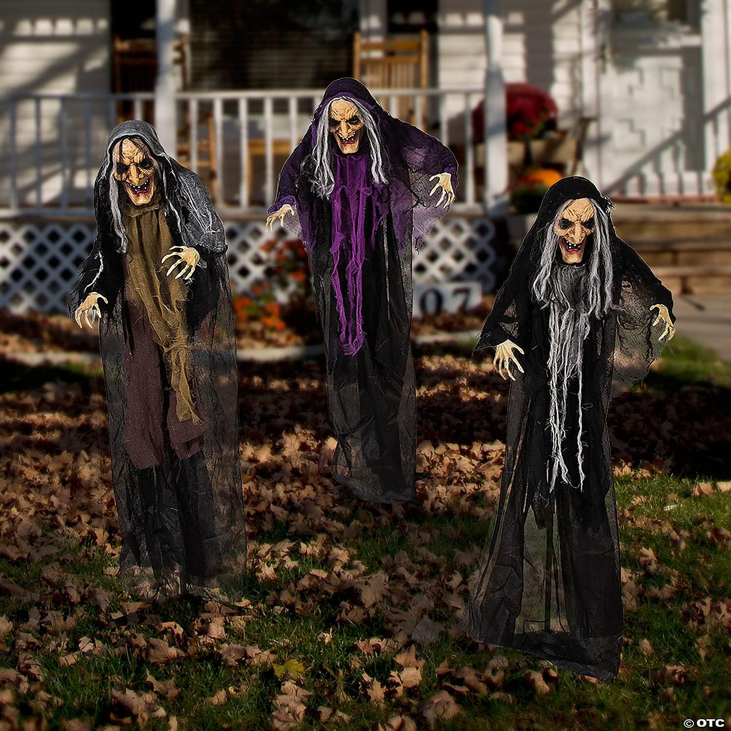 3.6ft Eerie Witches Trio Yard Stakes: Hand-in-Hand Halloween Decor - Image 6
