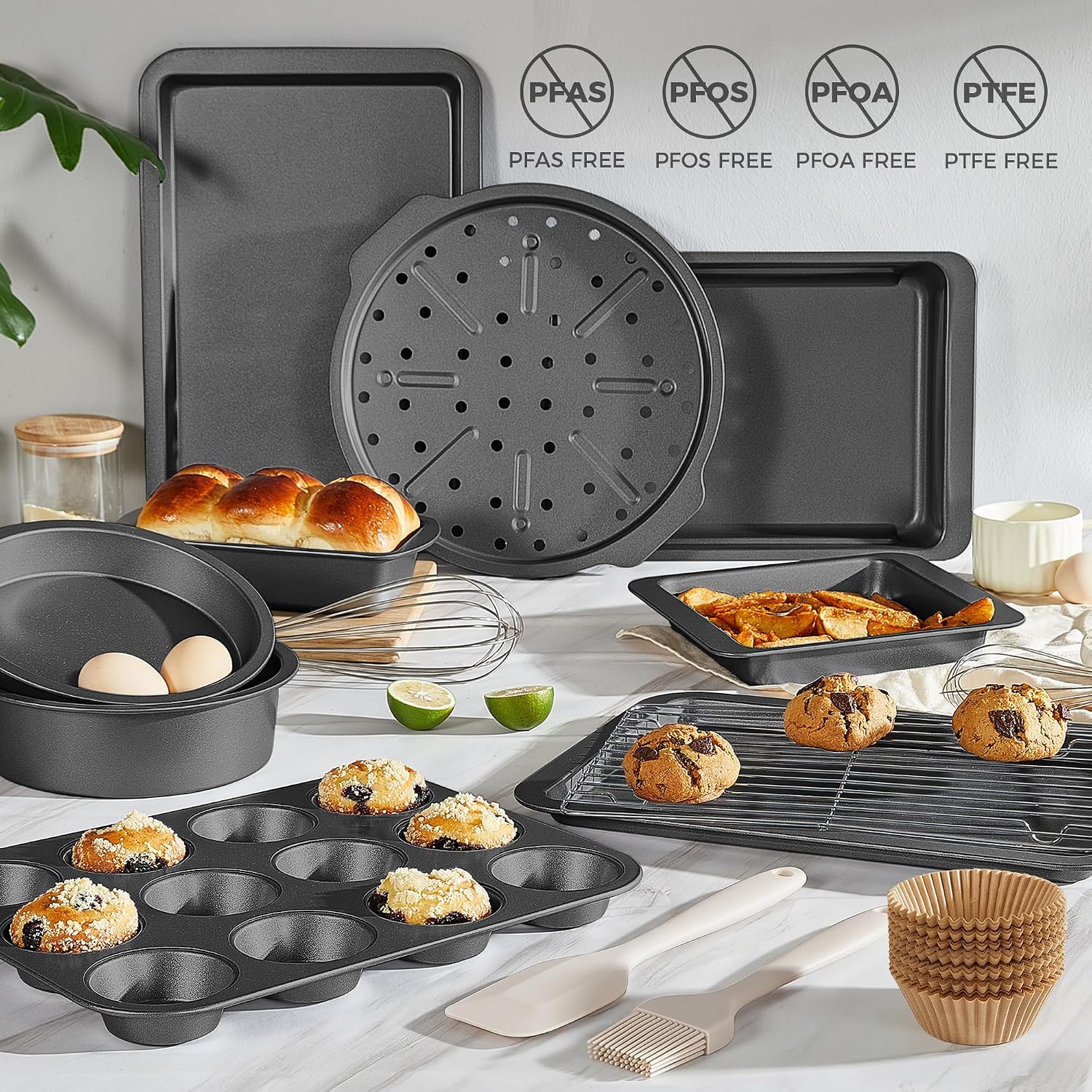 Review: 12-Pc Gray Nonstick Bakeware Set with Liners & Pans - Image 2