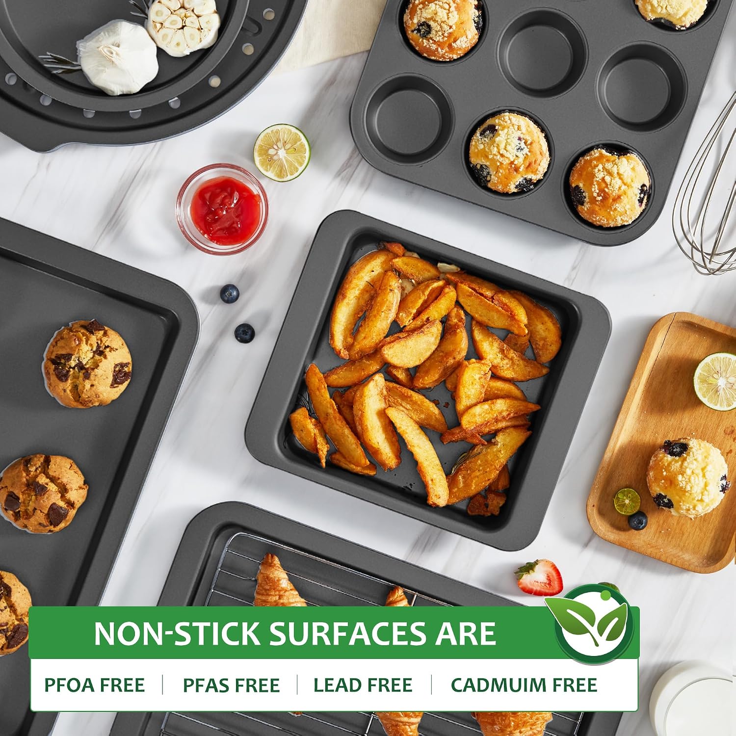 Review: 12-Pc Gray Nonstick Bakeware Set with Liners & Pans - Image 6