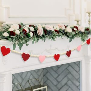 Valentines Day Decorations, Wood Bead Garland with Felt Hearts for Valentine Decor, Red and Pink Farmhouse Valentine’s Day Banner for Wedding, Anniversary Decorations