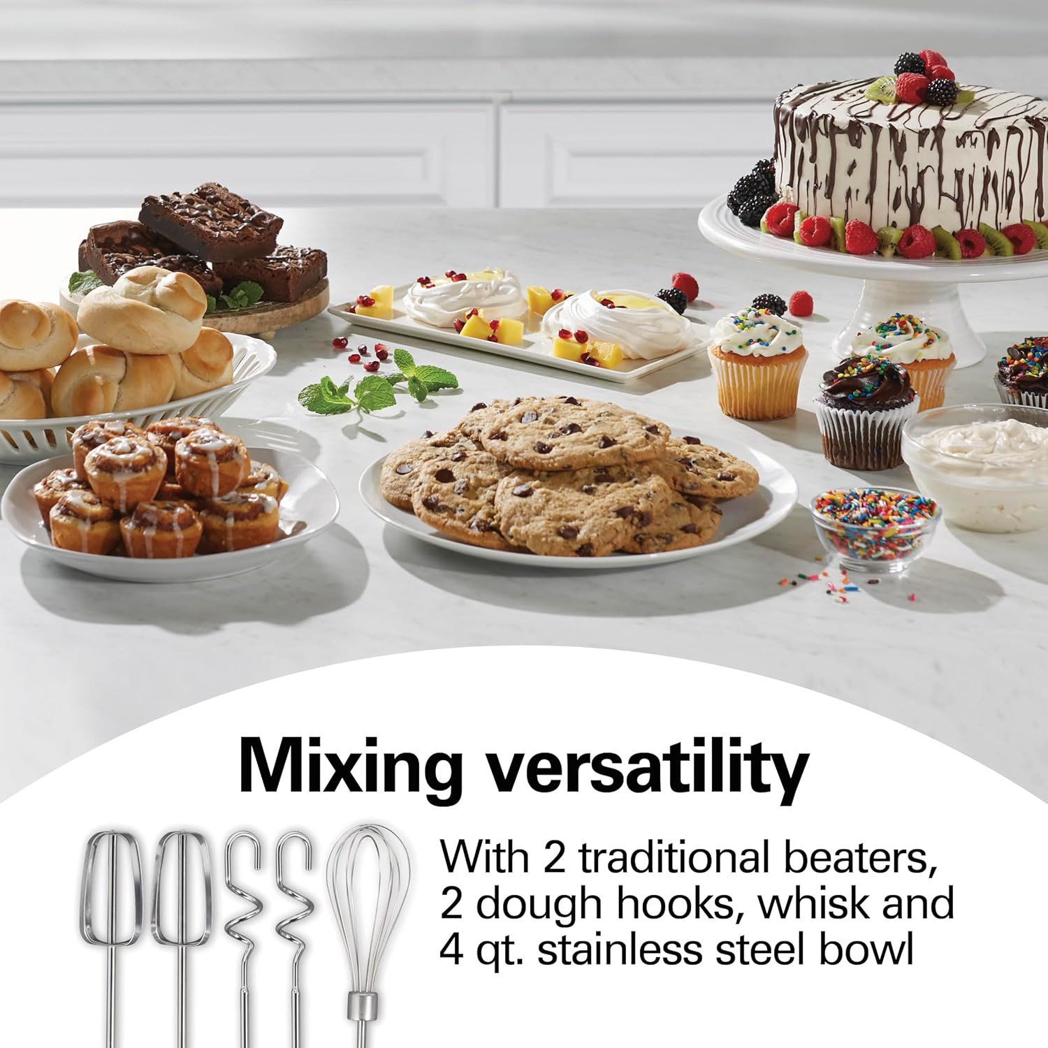 Hamilton Beach Classic 4 quart stand mixer stainless bowl and beaters detail