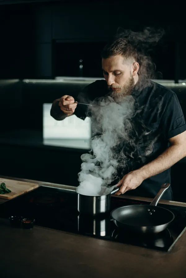 Midea vs Instant Pot Duo Plus — preparing a family meal at home
